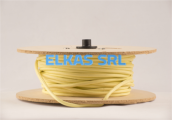 Nuestros cables cuentan con certificación. Además cuentan con un proceso de pegado que evita que se despelucen en su armado.